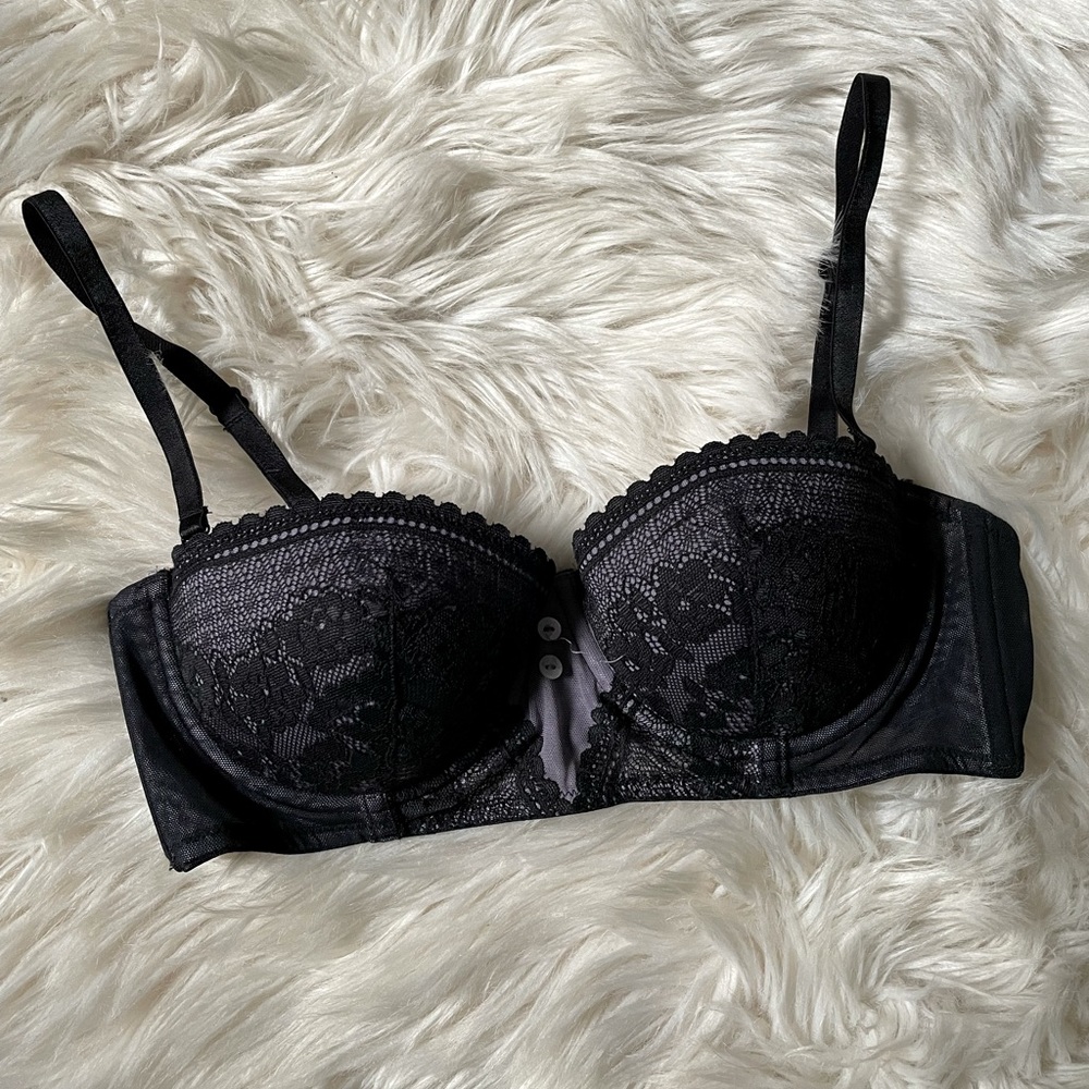 Adore Me Black and Purple Strapless Push Up Bra